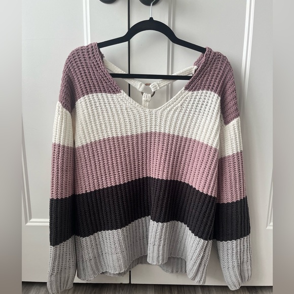 Love By Design Sweaters - Women’s Love by Design Medium Warm Mauve Block Sweater